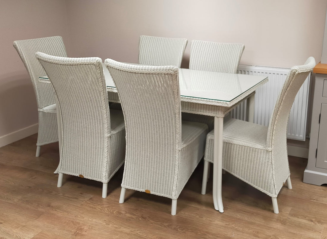 A new Fabulous Dining Set added to our offer range