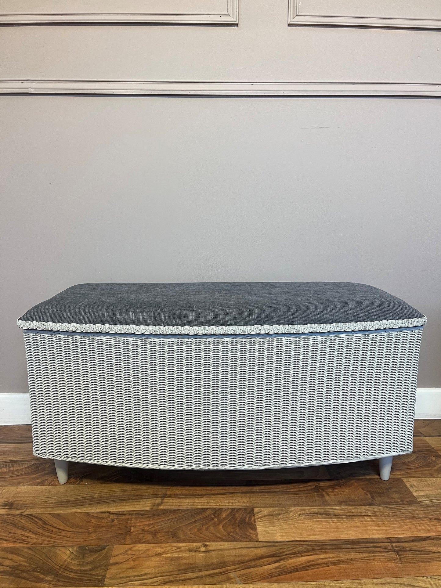 Refurbished Lusty Lloyd Loom Ottoman in Dove
